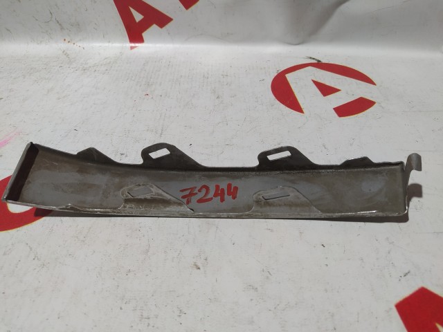 Планка под стоп TOYOTA Corolla Spacio 