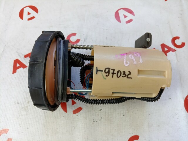 Бензонасос TOYOTA Avensis 