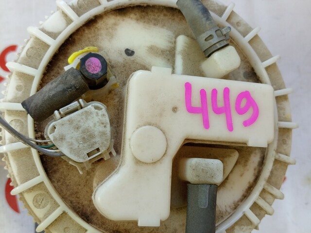 Бензонасос TOYOTA Vitz 