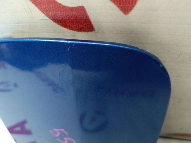 Лючок бензобака TOYOTA Corolla Runx 