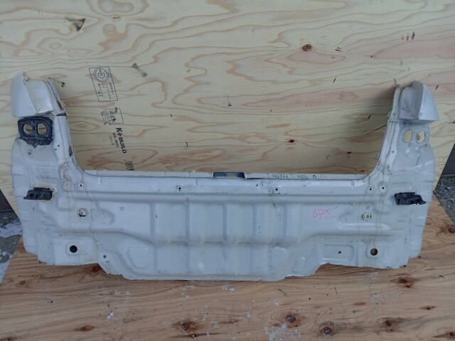 Задняя панель TOYOTA Corona Premio 