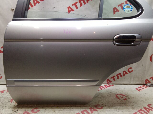 Дверь NISSAN Sunny 