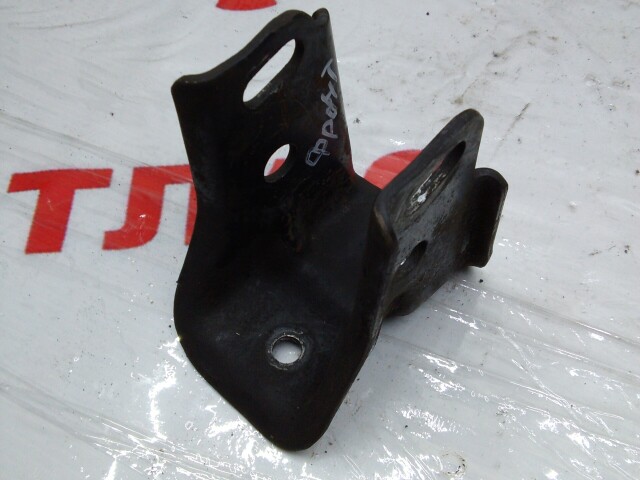 Кронштейн подушки ДВС TOYOTA Sprinter 5A-FE