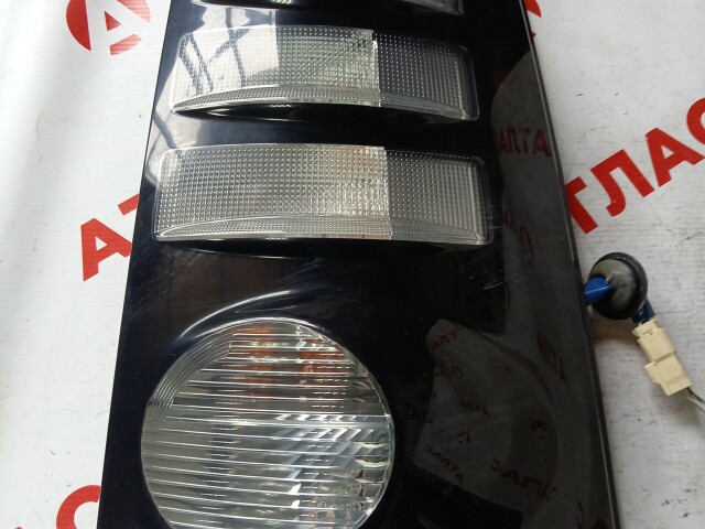 Стоп TOYOTA Sienta 