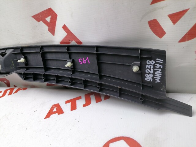 Накладка замка багажника NISSAN Wingroad 