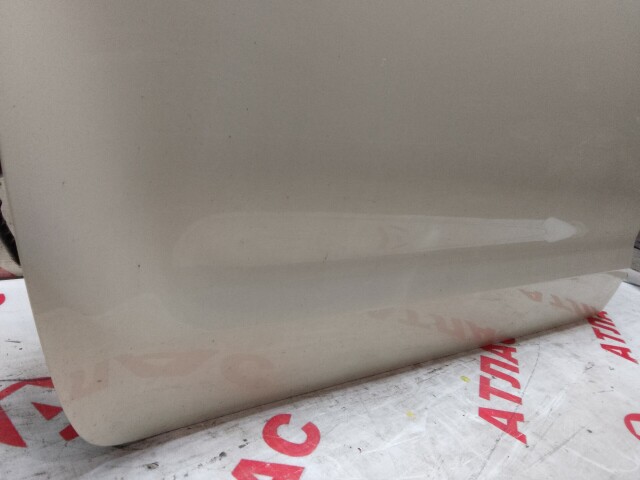 Дверь TOYOTA Ist 