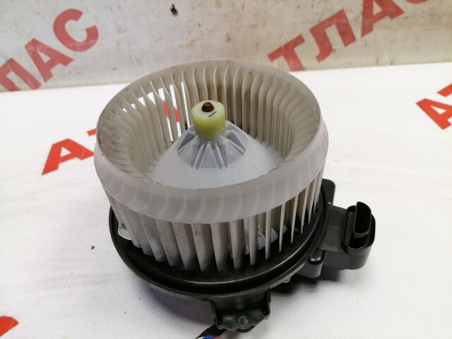 Моторчик печки TOYOTA Corolla Axio 