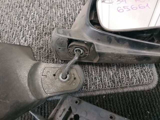 Зеркало TOYOTA Avensis 