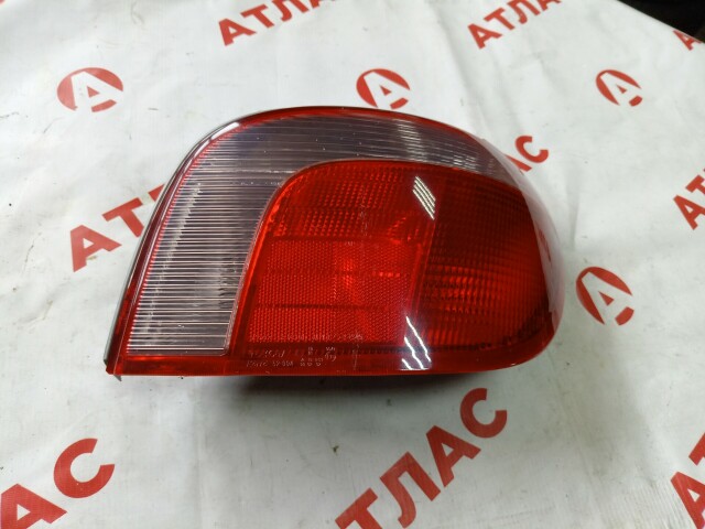 Стоп TOYOTA Vitz 