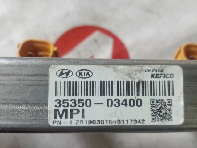 Топливная рейка HYUNDAI Solaris 