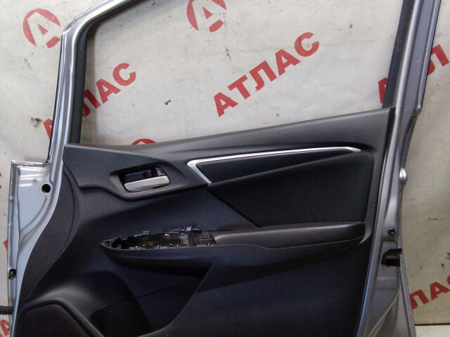 Дверь HONDA Fit 