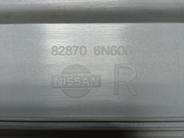 Молдинг NISSAN Bluebird Sylphy 