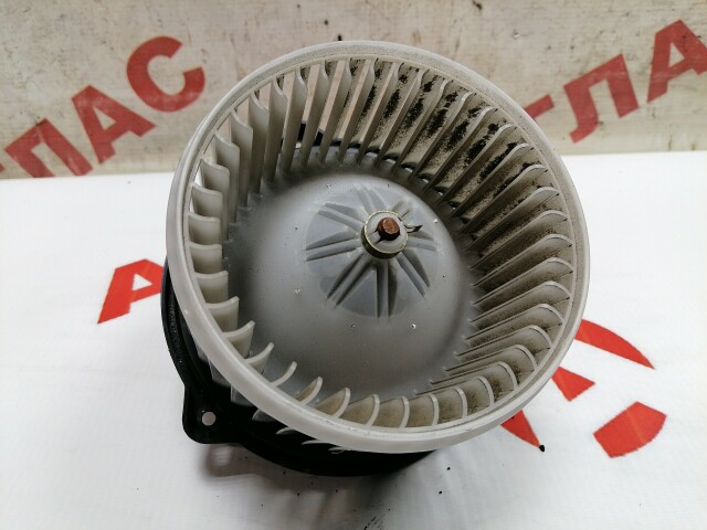 Моторчик печки TOYOTA Vitz 