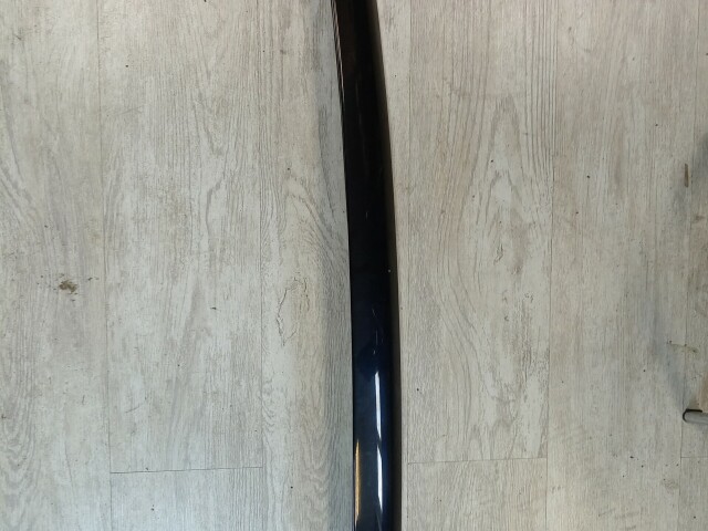 Молдинг лобового стекла TOYOTA Estima 