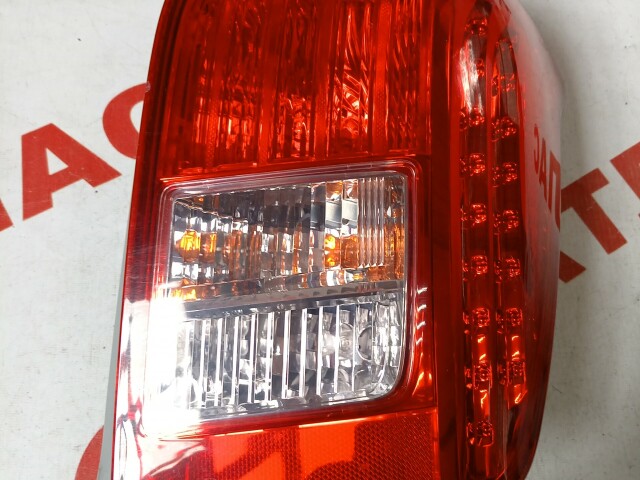 Стоп TOYOTA Corolla Fielder 