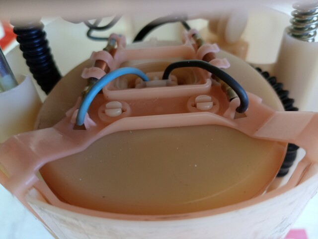 Бензонасос TOYOTA Sienna 