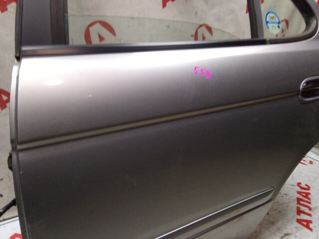 Дверь NISSAN Sunny 