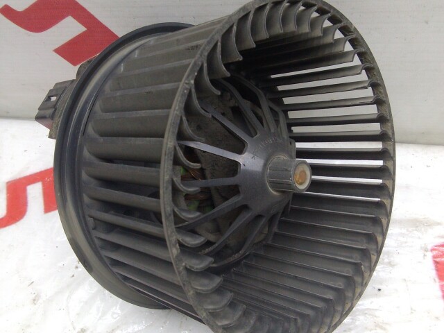 Моторчик печки FORD Focus II 