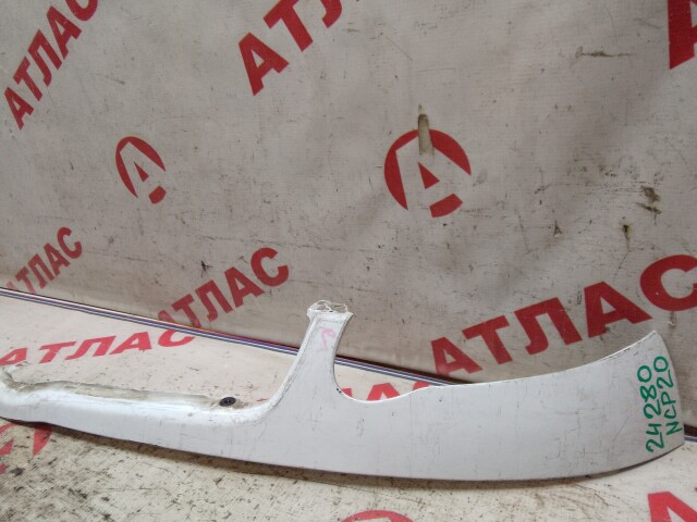 Планка под фару TOYOTA FunCargo 