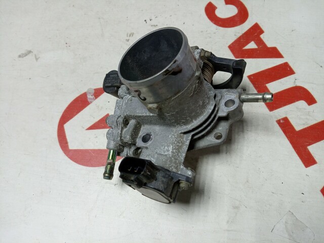 Дроссельная заслонка TOYOTA Platz 2NZ-FE