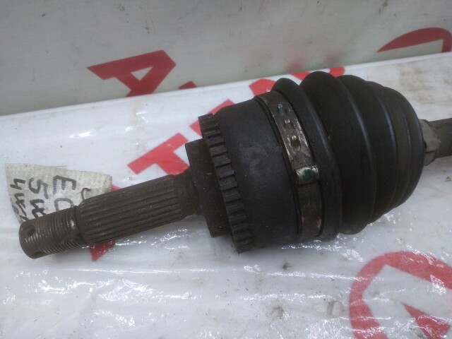 Привод короткий MITSUBISHI Legnum 