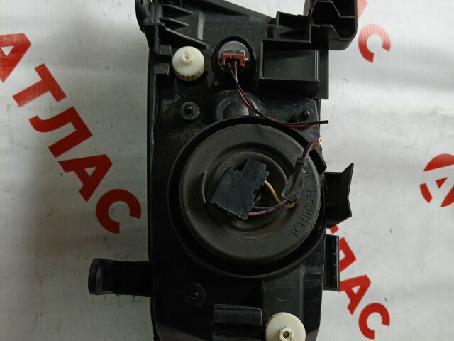 Фара NISSAN Sunny 