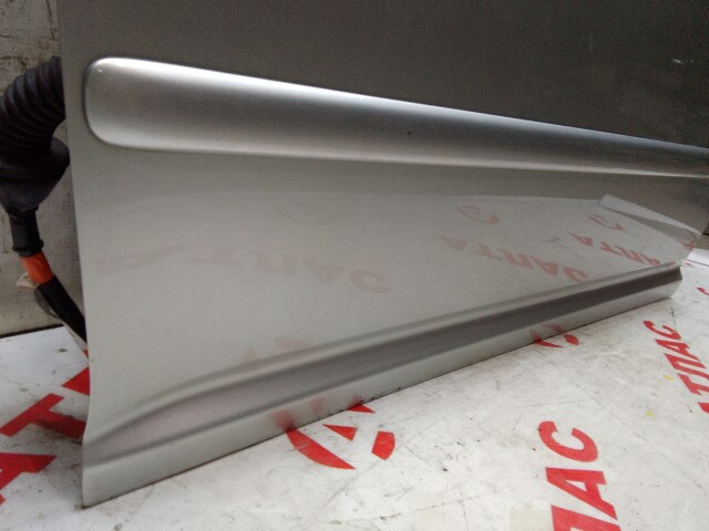 Дверь TOYOTA Avensis 