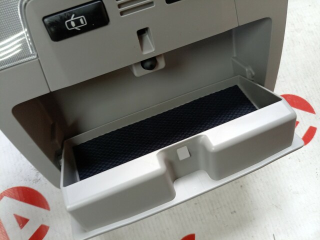 Плафон TOYOTA Camry 