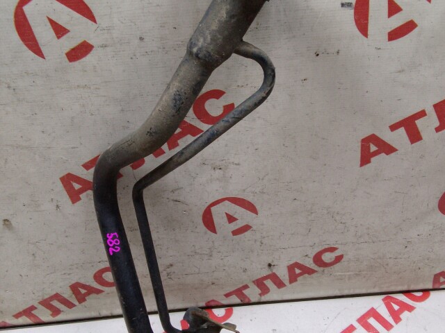 Горловина бензобака NISSAN Bluebird Sylphy 