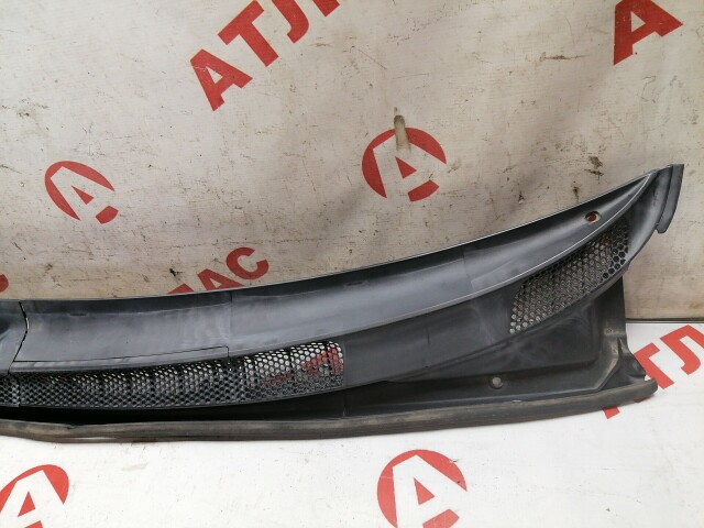 Жабо TOYOTA Vitz 