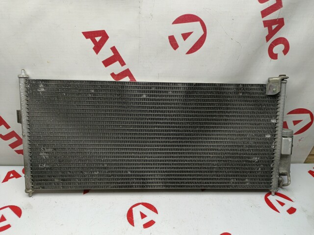Радиатор кондиционера NISSAN Sunny 