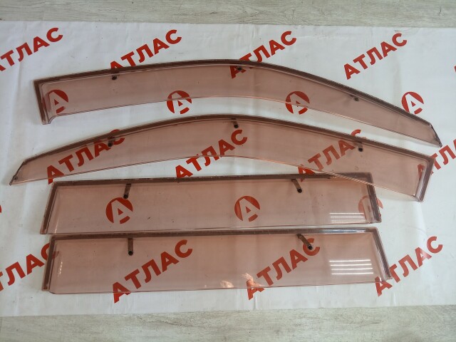 Ветровик NISSAN X-Trail 