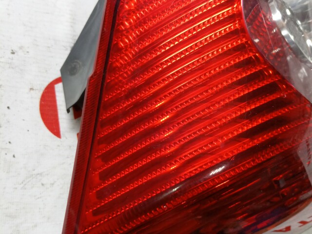 Стоп TOYOTA Avensis 