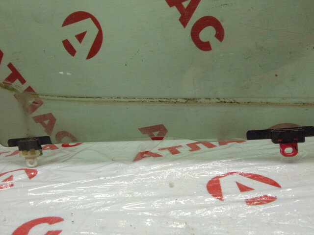 Стекло TOYOTA FunCargo 