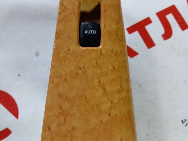 Кнопка стеклоподъемника TOYOTA Corolla Runx 