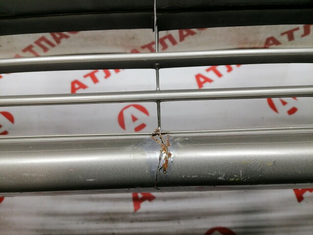 Бампер передний TOYOTA Corolla 