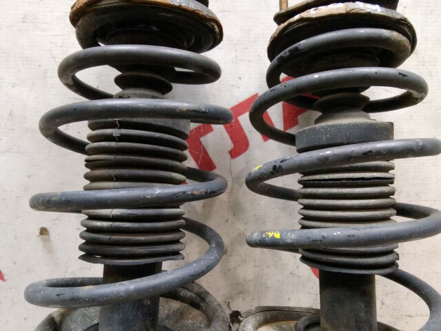 Стойка NISSAN Sunny 