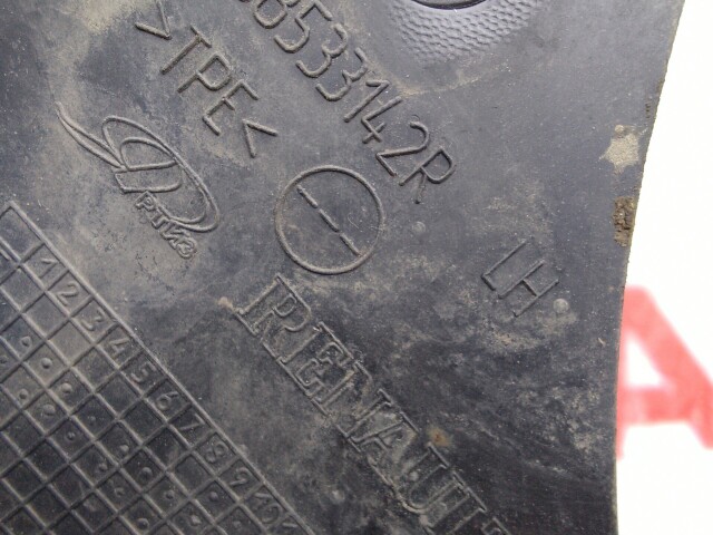 Брызговик RENAULT Duster 