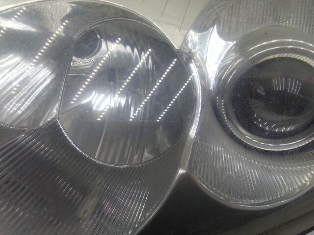 Фара TOYOTA Avensis 