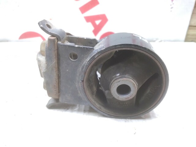 Подушка ДВС TOYOTA FunCargo 