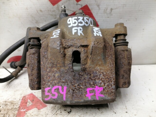 Суппорт TOYOTA Corolla Runx 