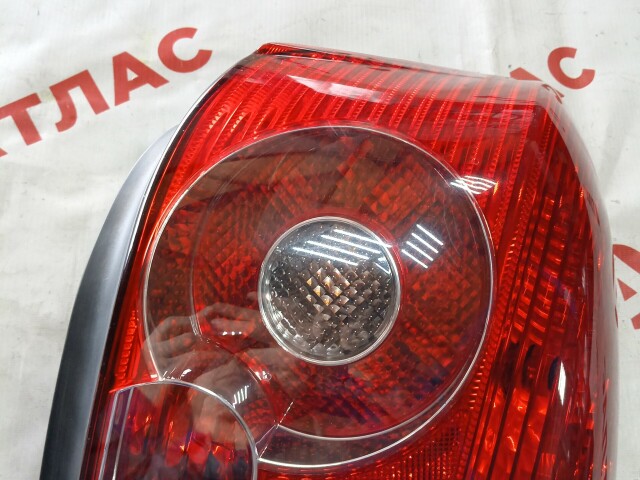 Стоп TOYOTA Avensis 
