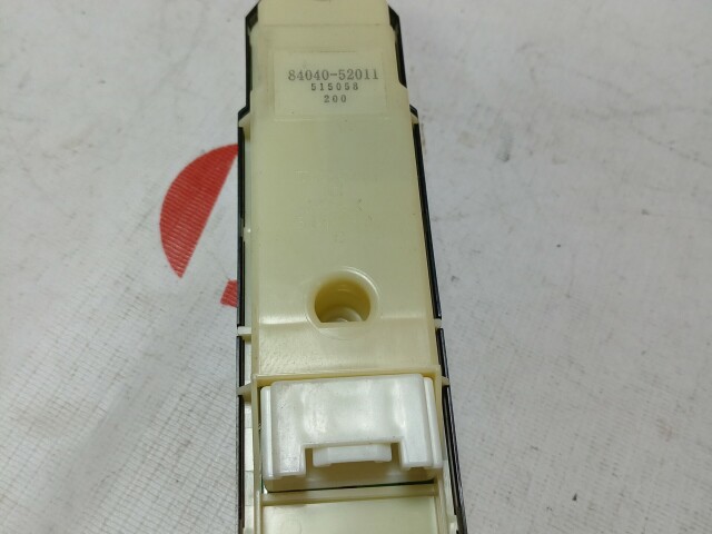 Блок управления стеклоподъемниками TOYOTA Ist 