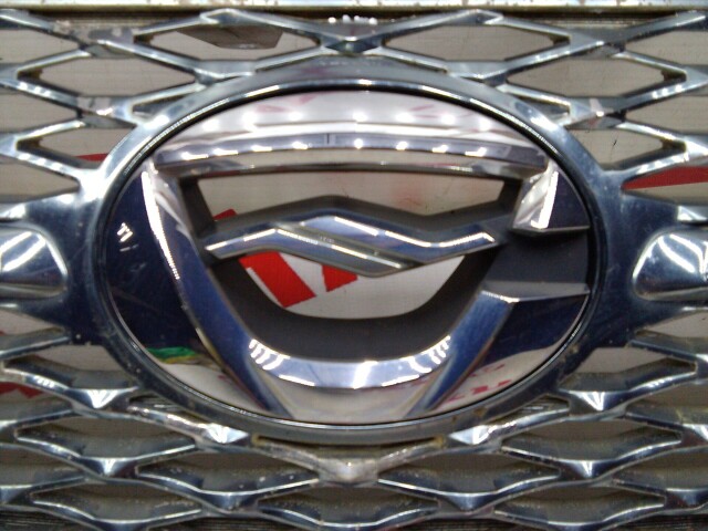 Решетка радиатора TOYOTA Corolla Fielder 