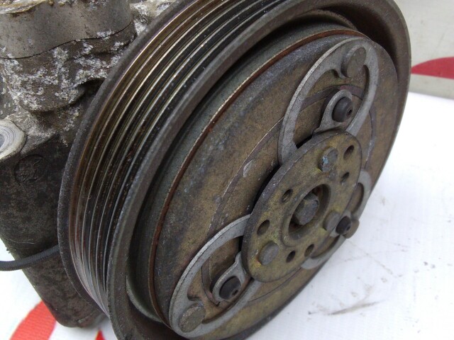 Компрессор кондиционера NISSAN Sunny QG15-DE