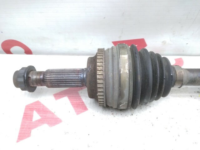 Привод короткий TOYOTA Corolla 