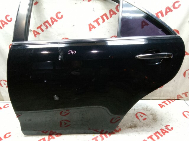 Дверь TOYOTA Camry 