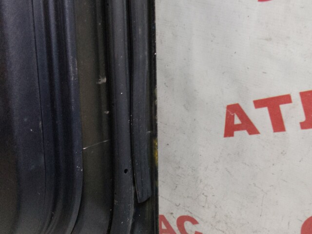 Дверь MITSUBISHI Outlander 