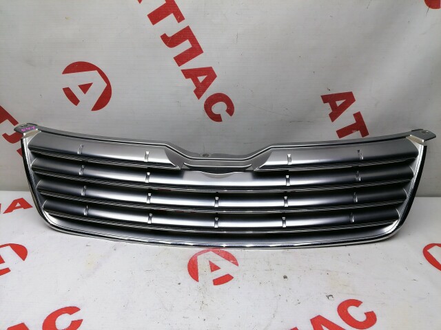 Решетка радиатора TOYOTA Corolla 