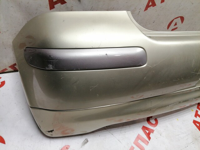 Бампер задний TOYOTA Vitz 